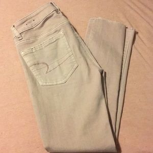 American Eagle Outfitters Pants - American eagle skinny capris American Eagle Outfitters Pants - American eagle skinny capris